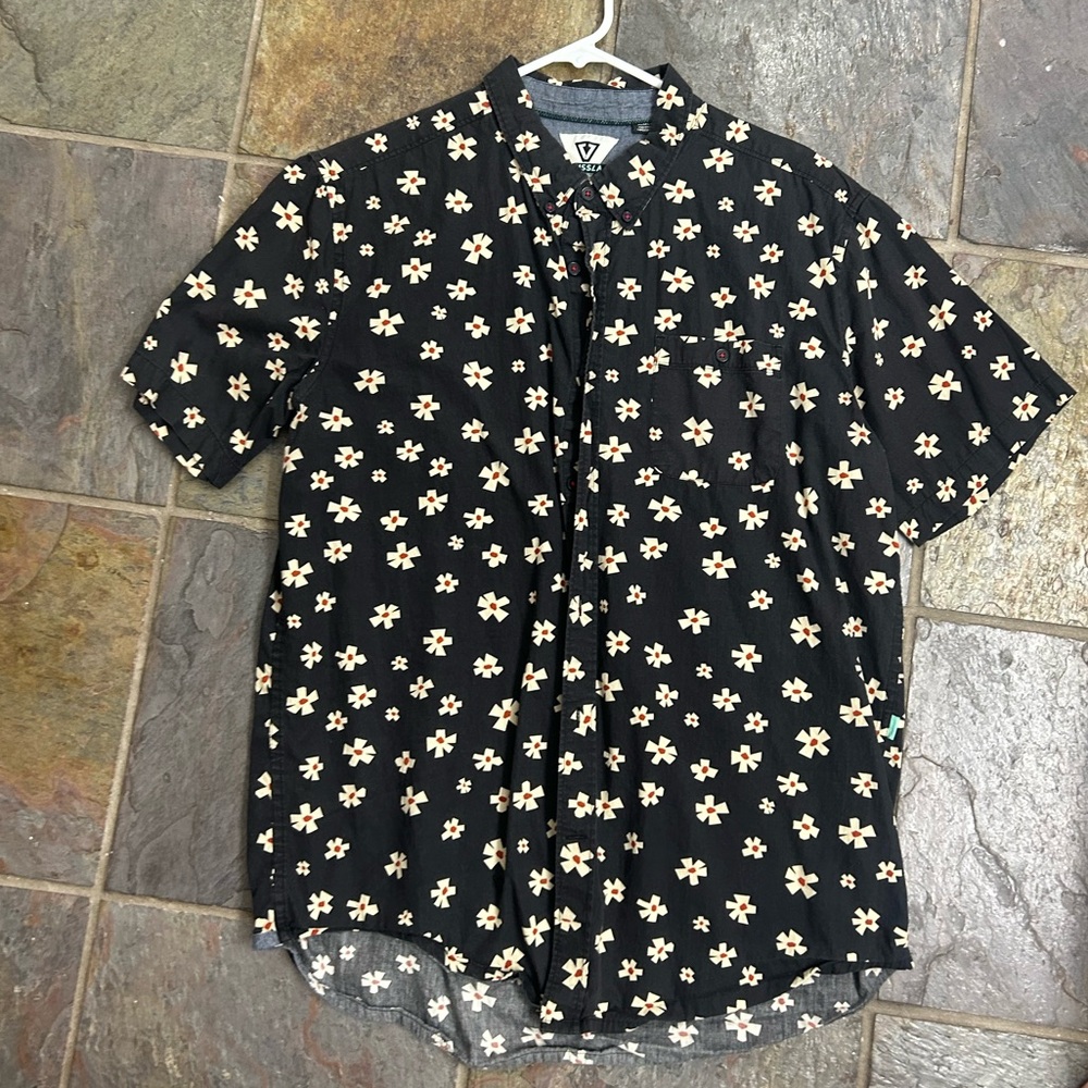 Visalia Short Sleeve Button Down Shirt Size XL